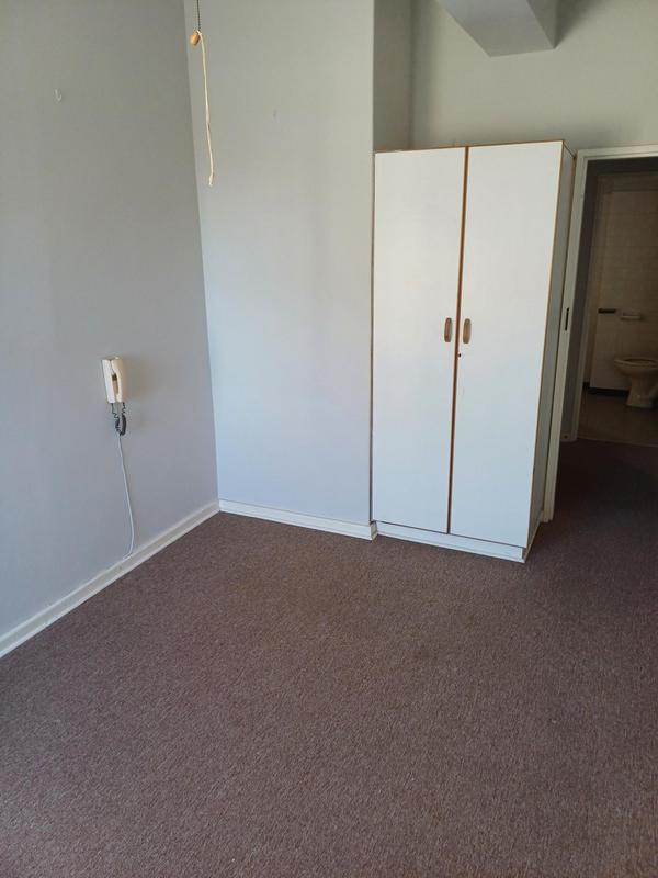 To Let 1 Bedroom Property for Rent in Quigney Eastern Cape
